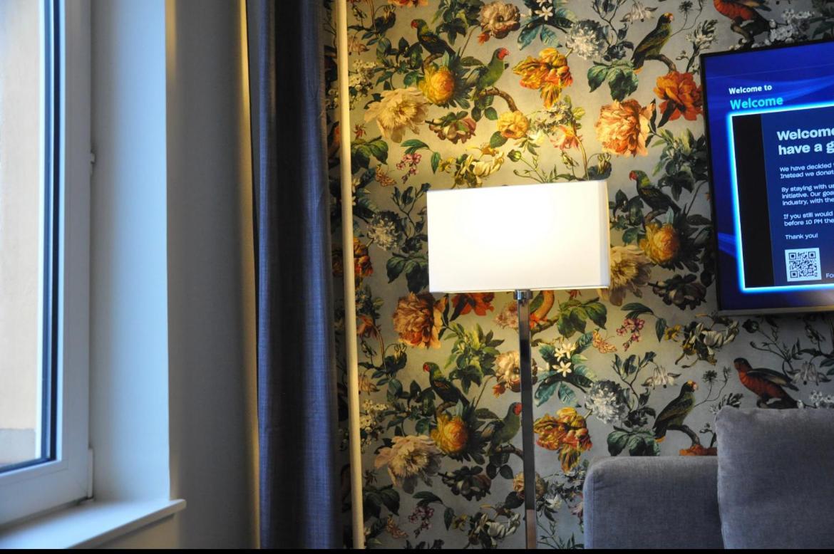 האלמסטד Home Hotel Norre Park מראה חיצוני תמונה
